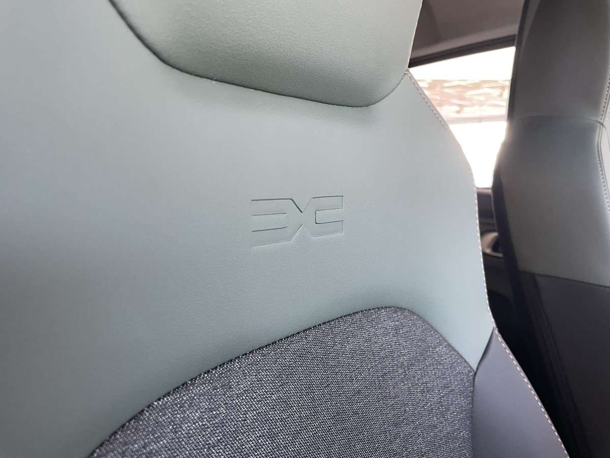 Fahrzeugbild eines Dacia Spring