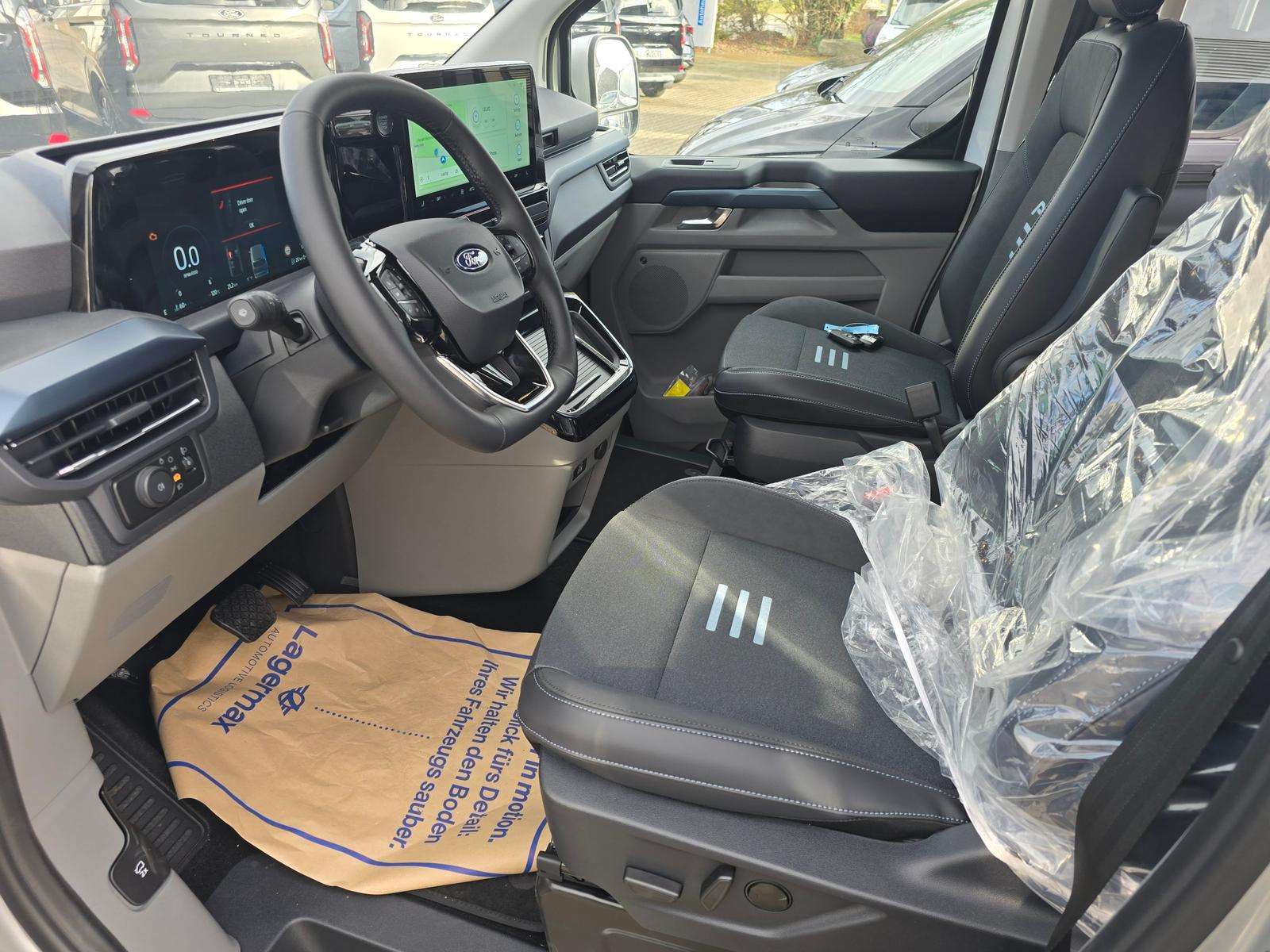 Fahrzeugbild eines Ford Tourneo Custom