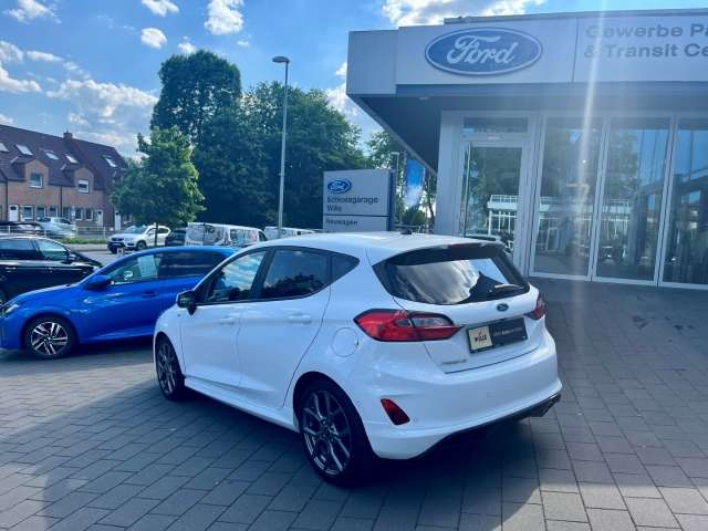 Fahrzeugbild eines Ford Fiesta