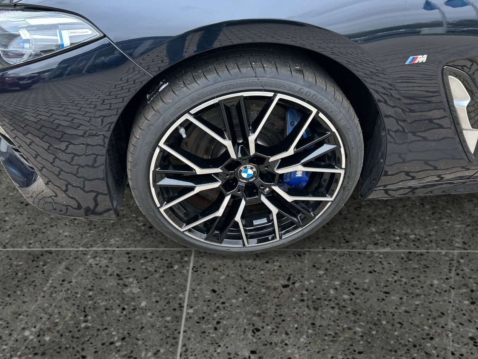 Fahrzeugbild eines BMW 8er-Reihe