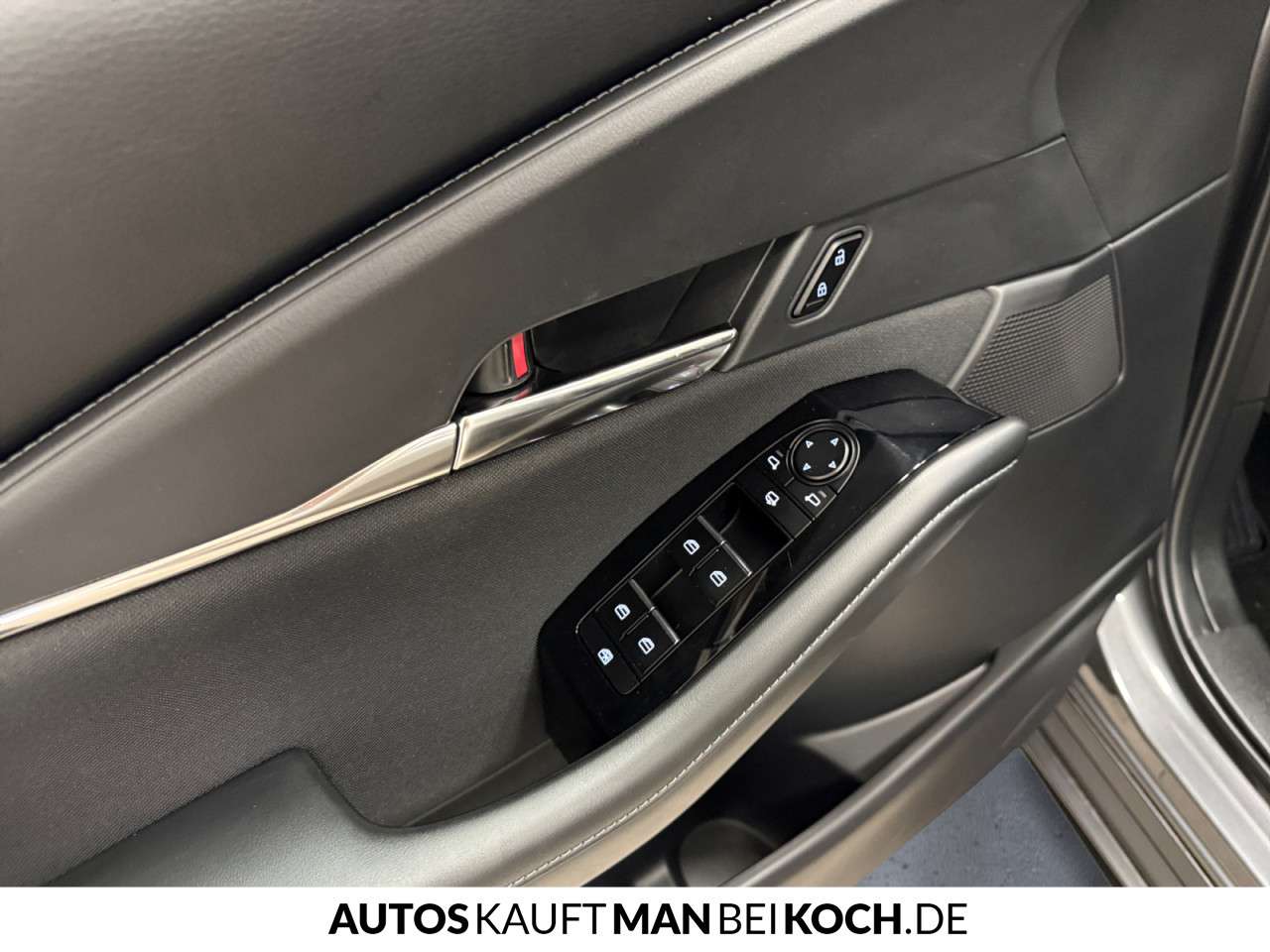 Fahrzeugbild eines Mazda CX-30