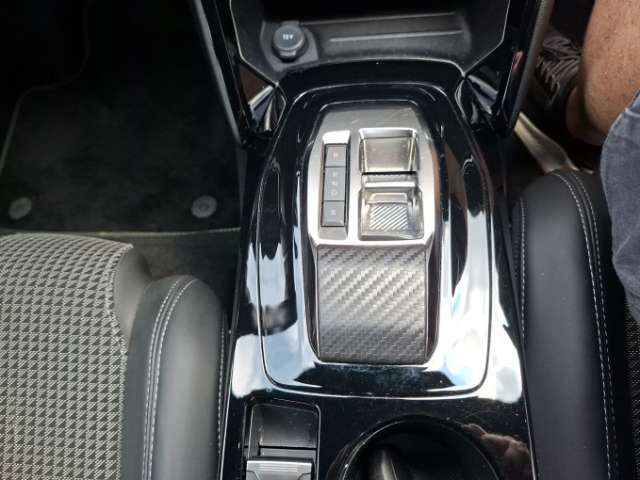 Fahrzeugbild eines Peugeot 2008