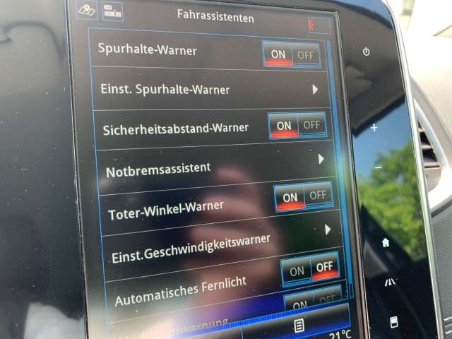 Fahrzeugbild eines Renault Grand Scénic