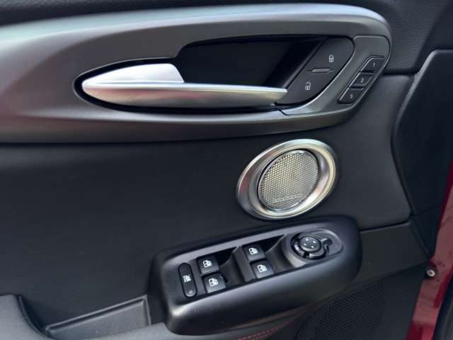Fahrzeugbild eines Alfa Romeo Tonale