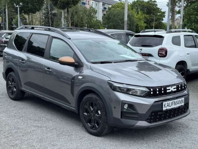 Fahrzeugbild eines Dacia Jogger