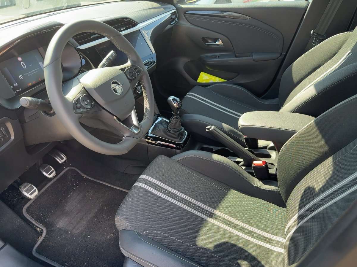 Fahrzeugbild eines Opel Corsa