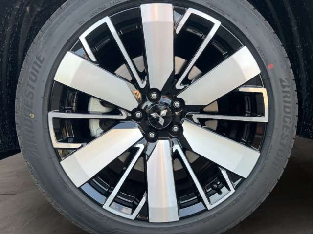 Fahrzeugbild eines Mitsubishi Outlander