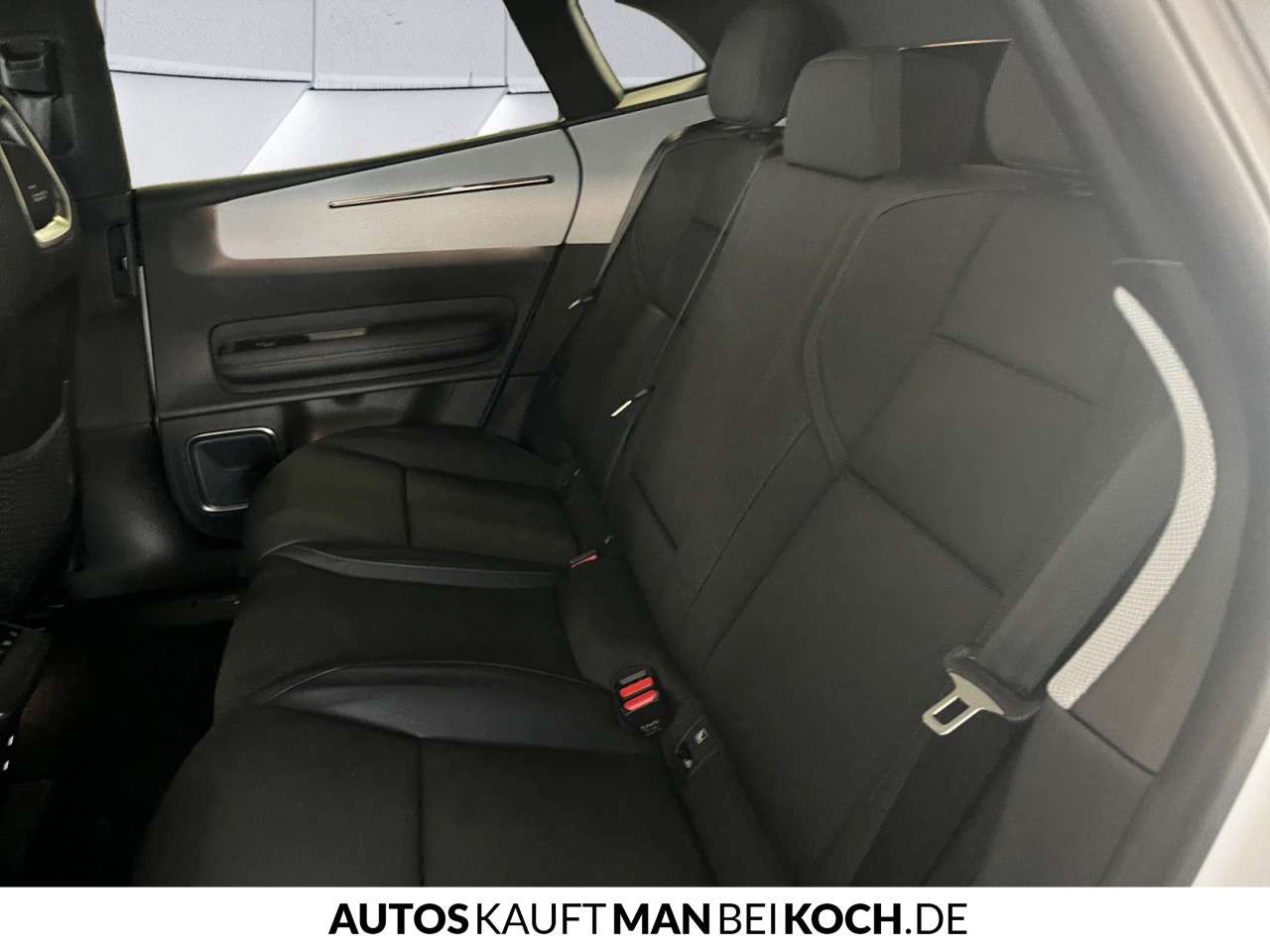 Fahrzeugbild eines Polestar 4