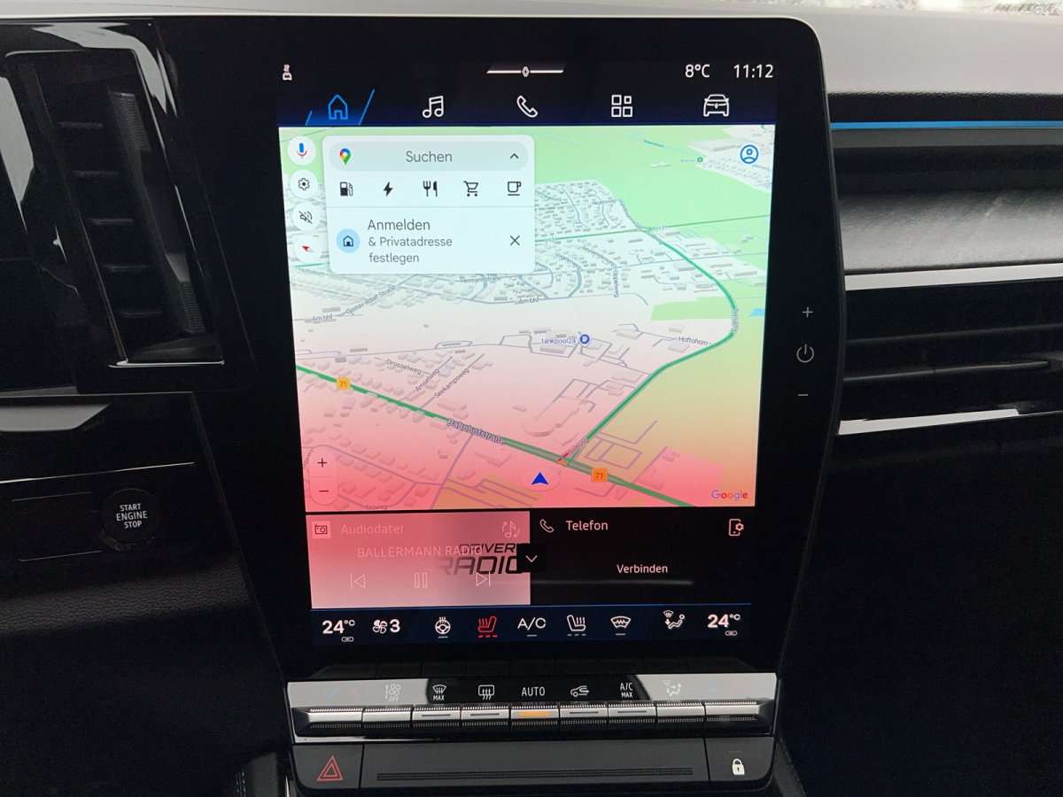 Fahrzeugbild eines Renault Rafale