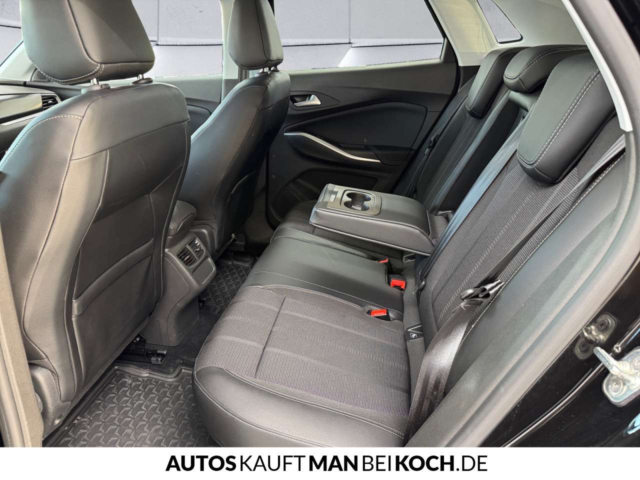 Fahrzeugbild eines Opel Grandland X