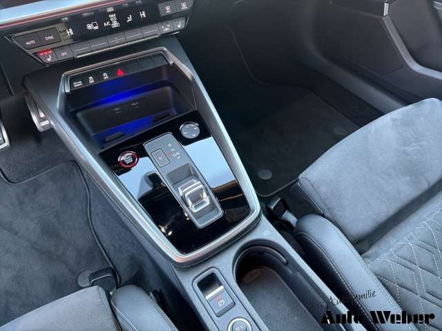 Fahrzeugbild eines Audi S3