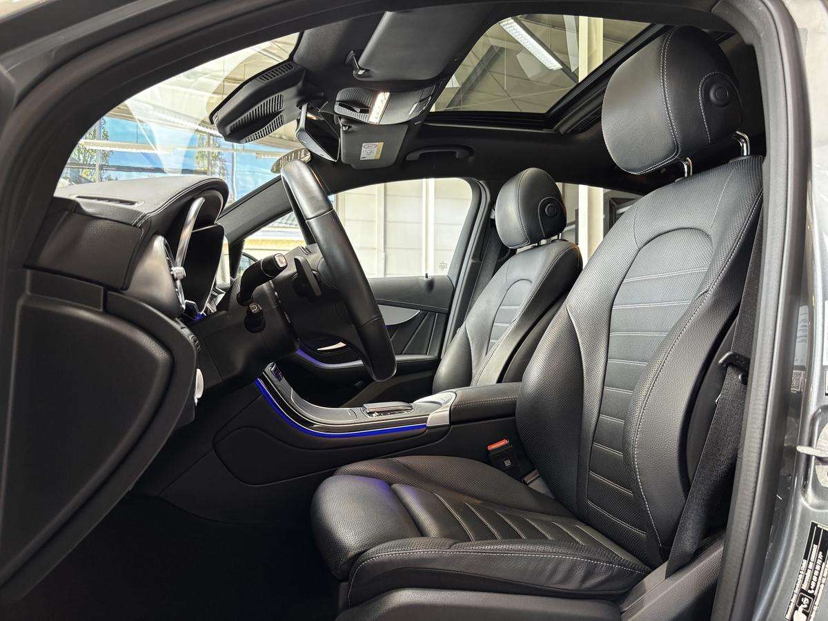 Fahrzeugbild eines Mercedes-Benz GLC