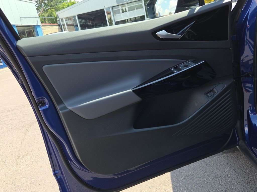 Fahrzeugbild eines Volkswagen ID.4