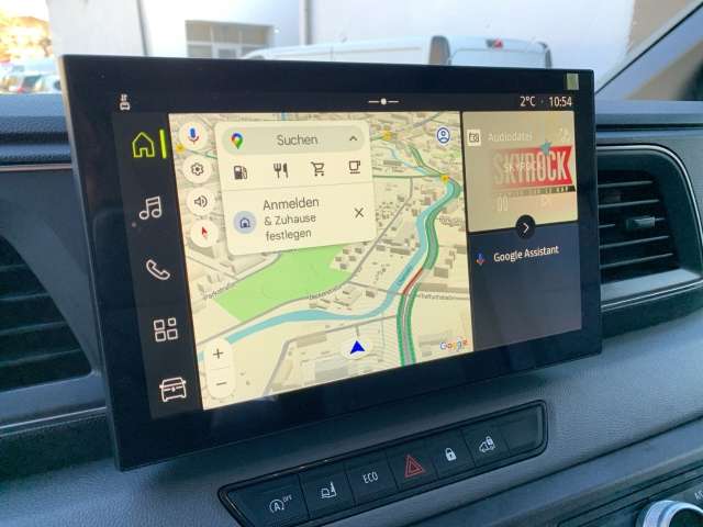 Fahrzeugbild eines Renault Master