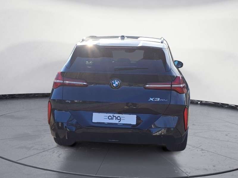 Fahrzeugbild eines BMW X3