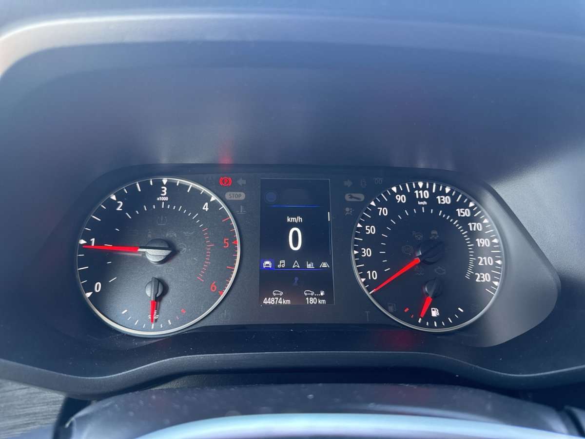 Fahrzeugbild eines Nissan Primastar