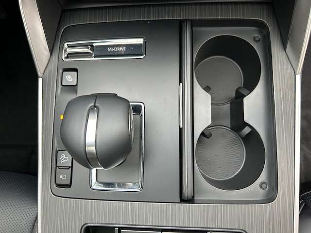 Fahrzeugbild eines Mazda CX-60