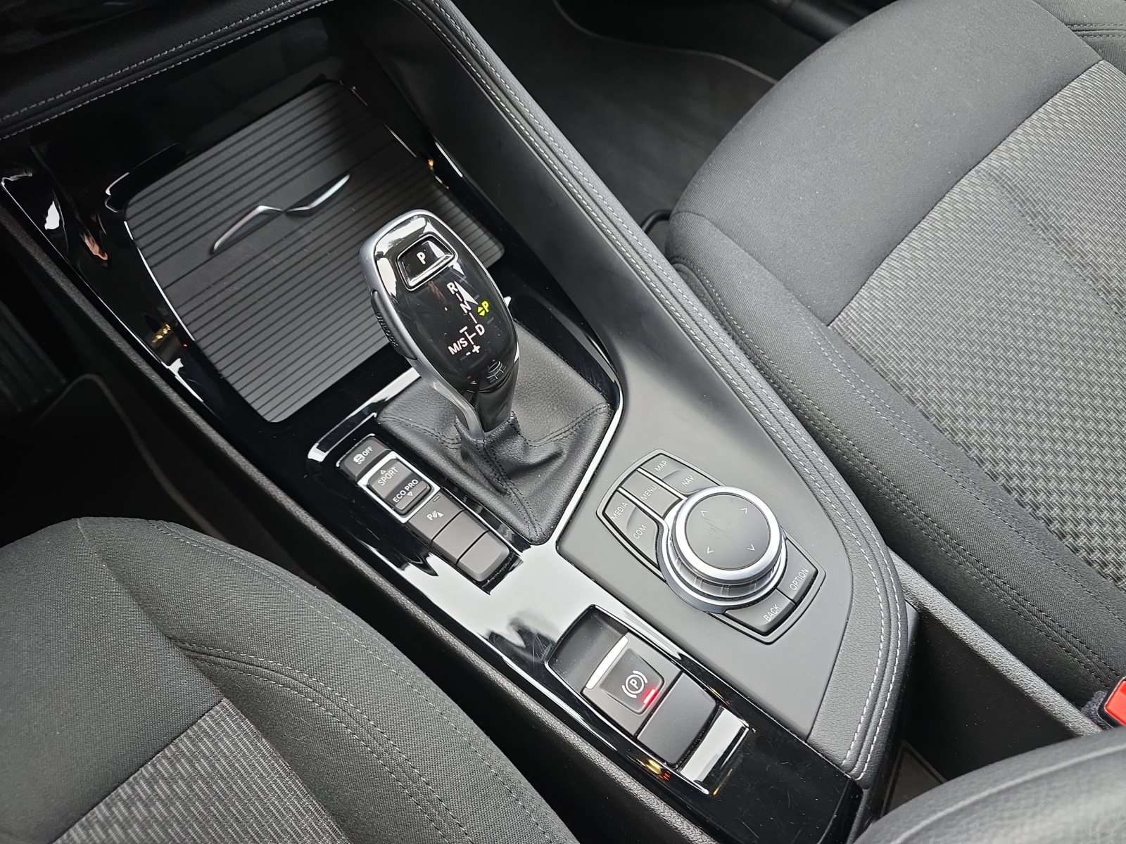 Fahrzeugbild eines BMW X2