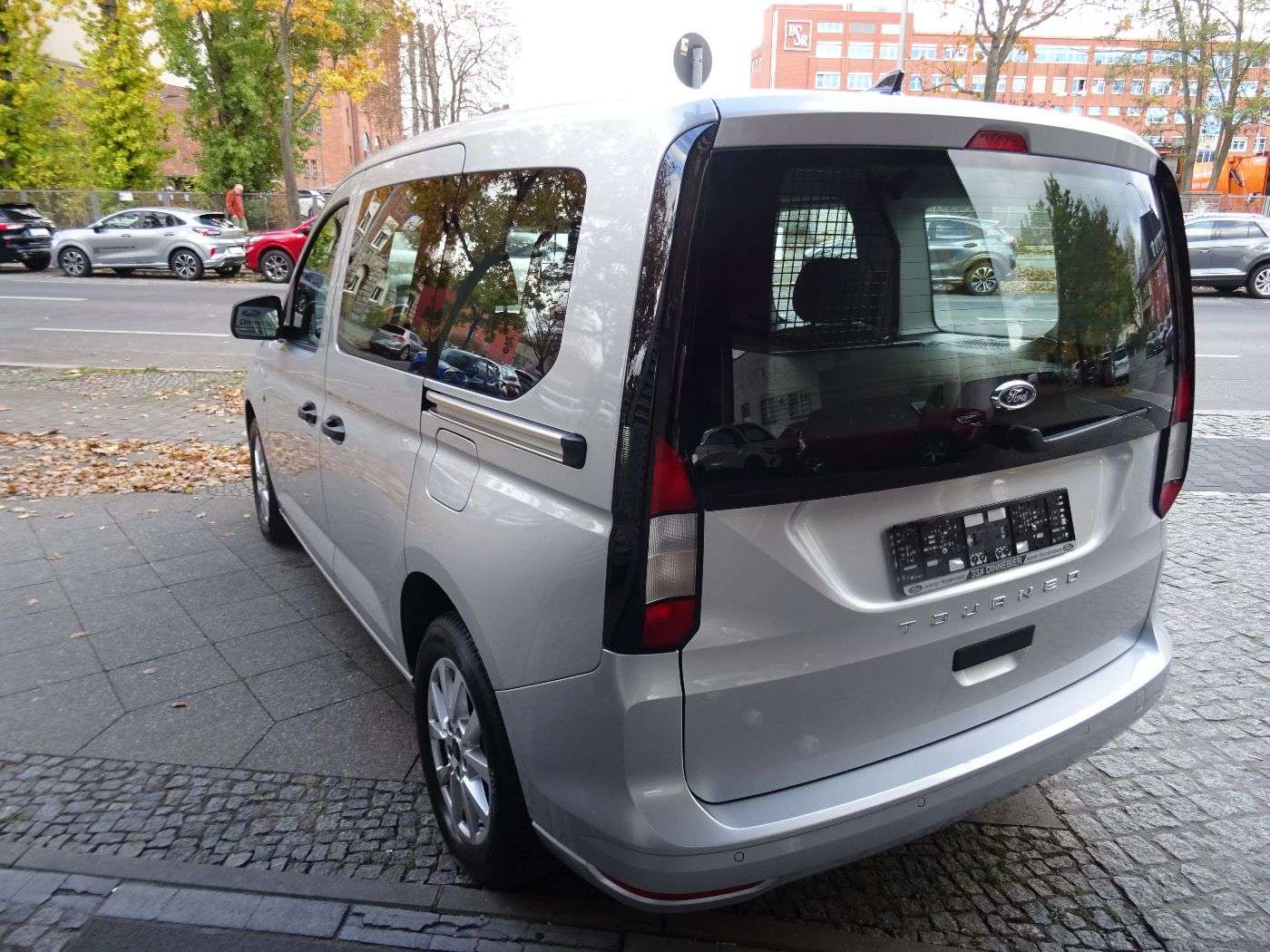 Fahrzeugbild eines Ford Tourneo Connect