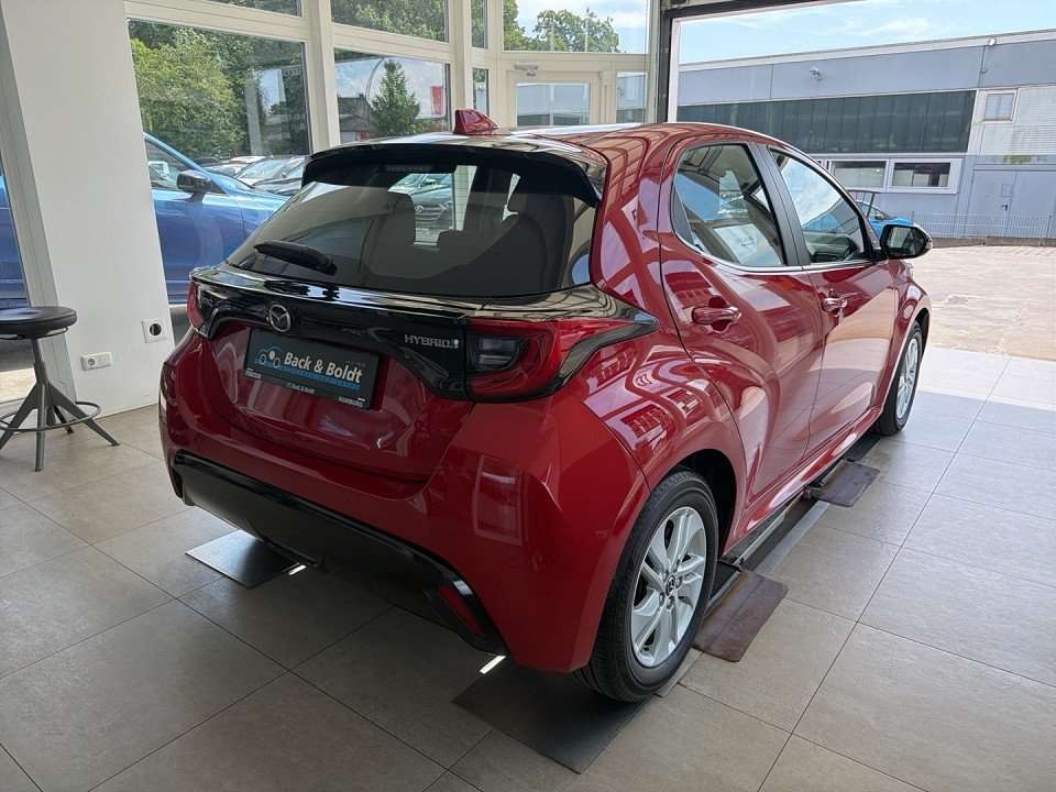 Fahrzeugbild eines Mazda Mazda2 Hybrid