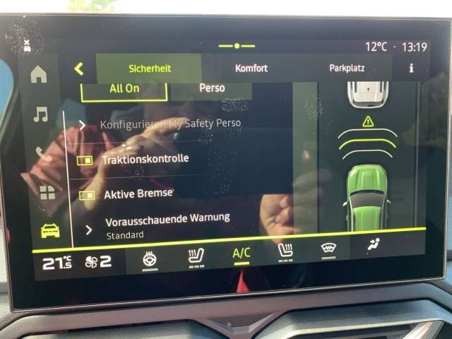Fahrzeugbild eines Dacia Duster