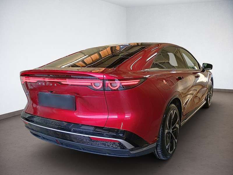 Fahrzeugbild eines Mazda Mazda6