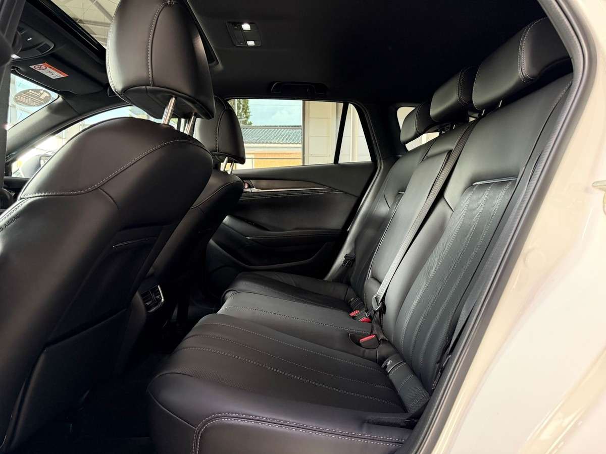 Fahrzeugbild eines Mazda Mazda6