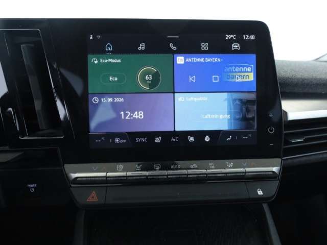 Fahrzeugbild eines Renault Megane E-TECH