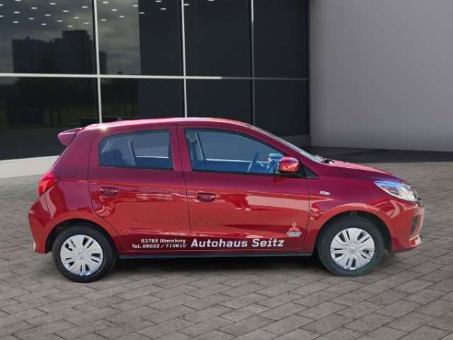 Fahrzeugbild eines Mitsubishi Space Star