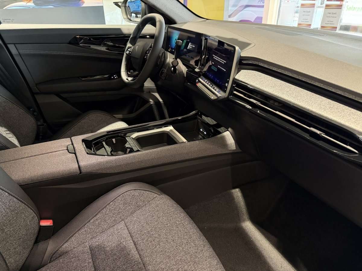 Fahrzeugbild eines Renault Austral