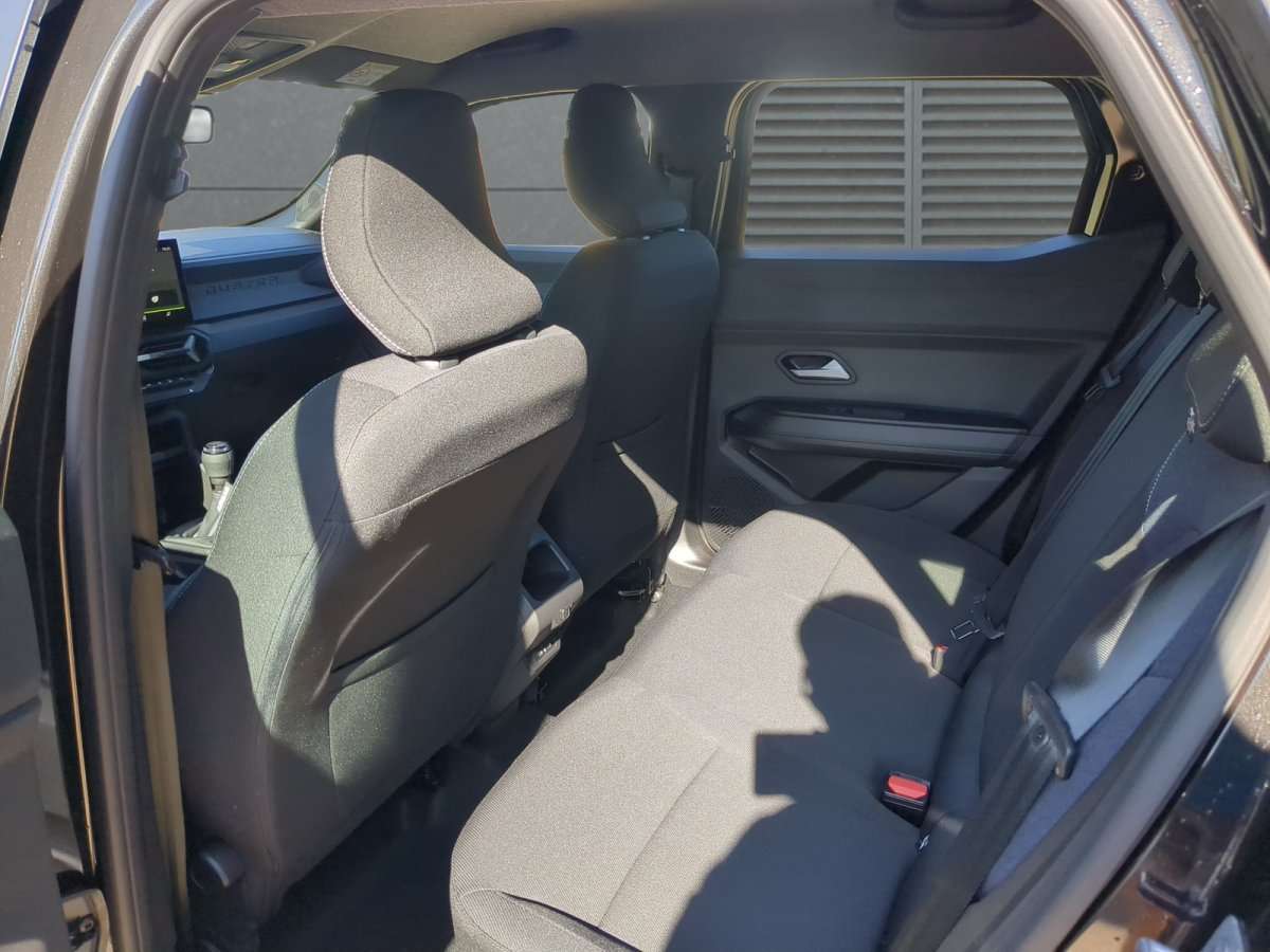 Fahrzeugbild eines Dacia Duster