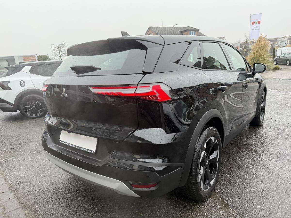 Fahrzeugbild eines Mitsubishi Grandis