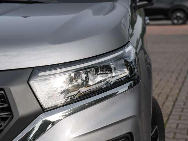 Fahrzeugbild eines Nissan Townstar