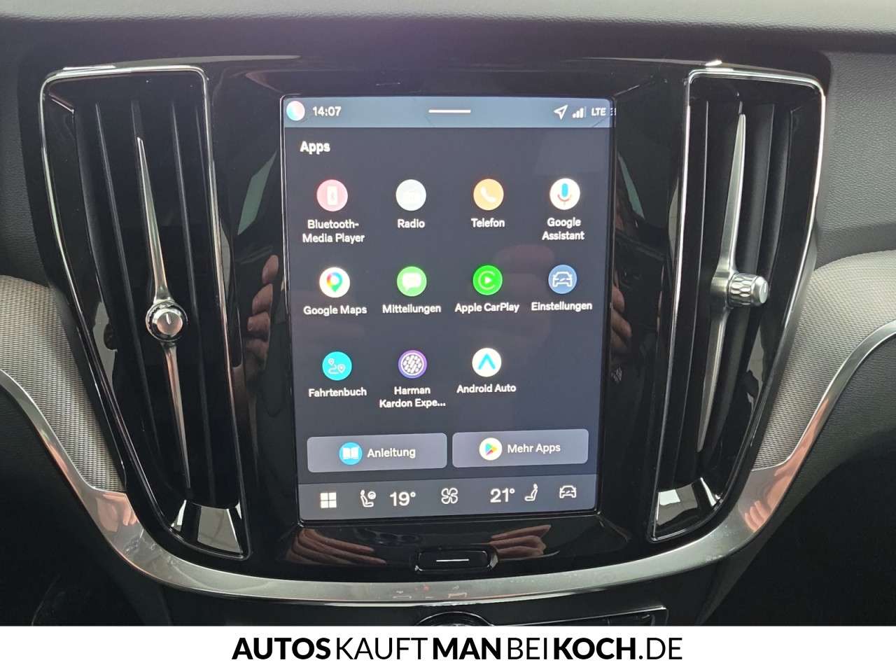 Fahrzeugbild eines Volvo V60