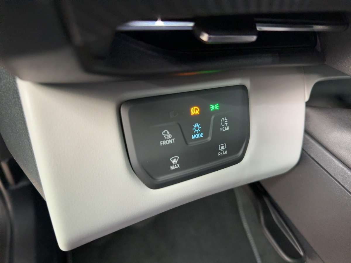 Fahrzeugbild eines Ford Capri