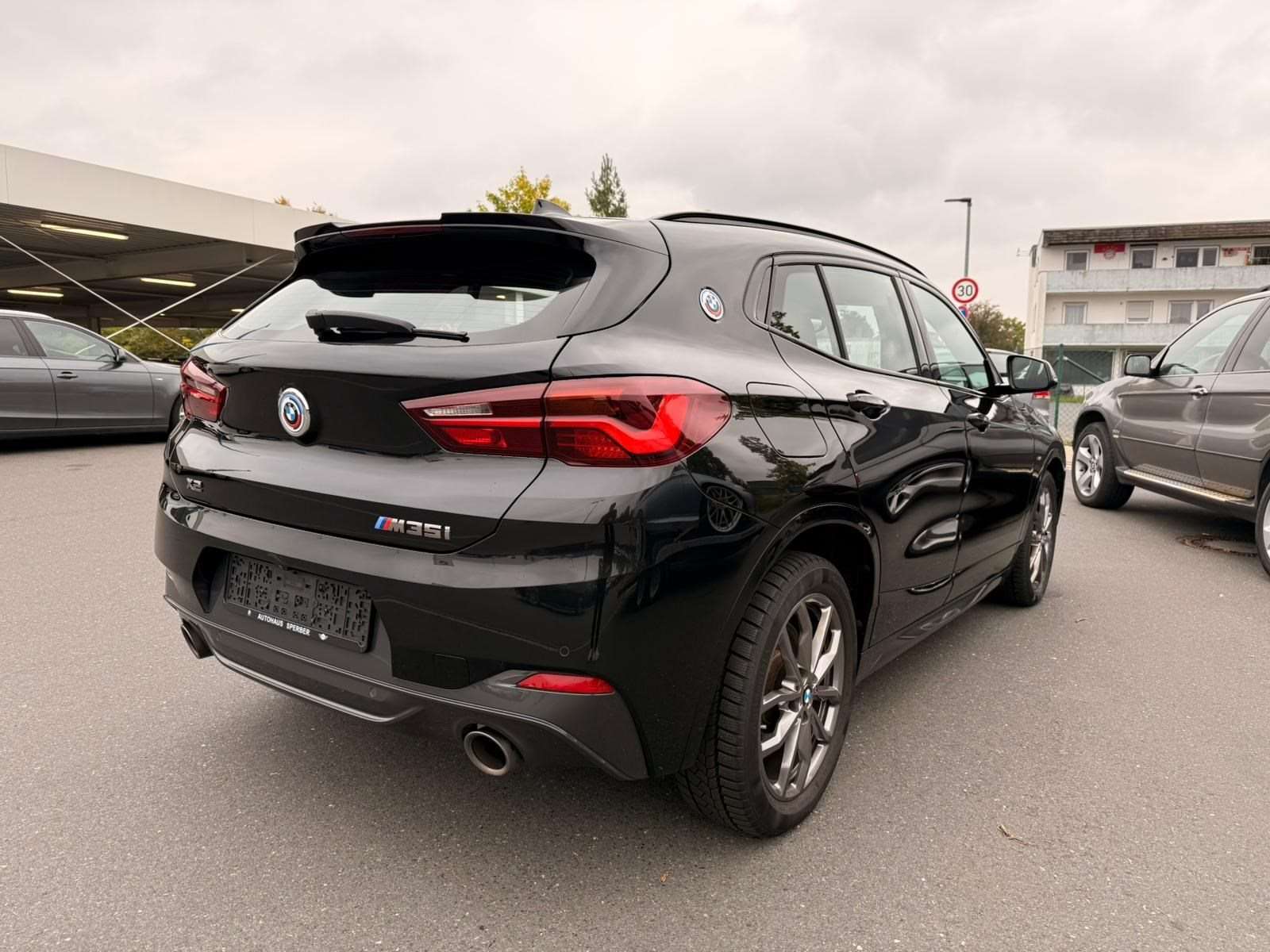 Fahrzeugbild eines BMW X2