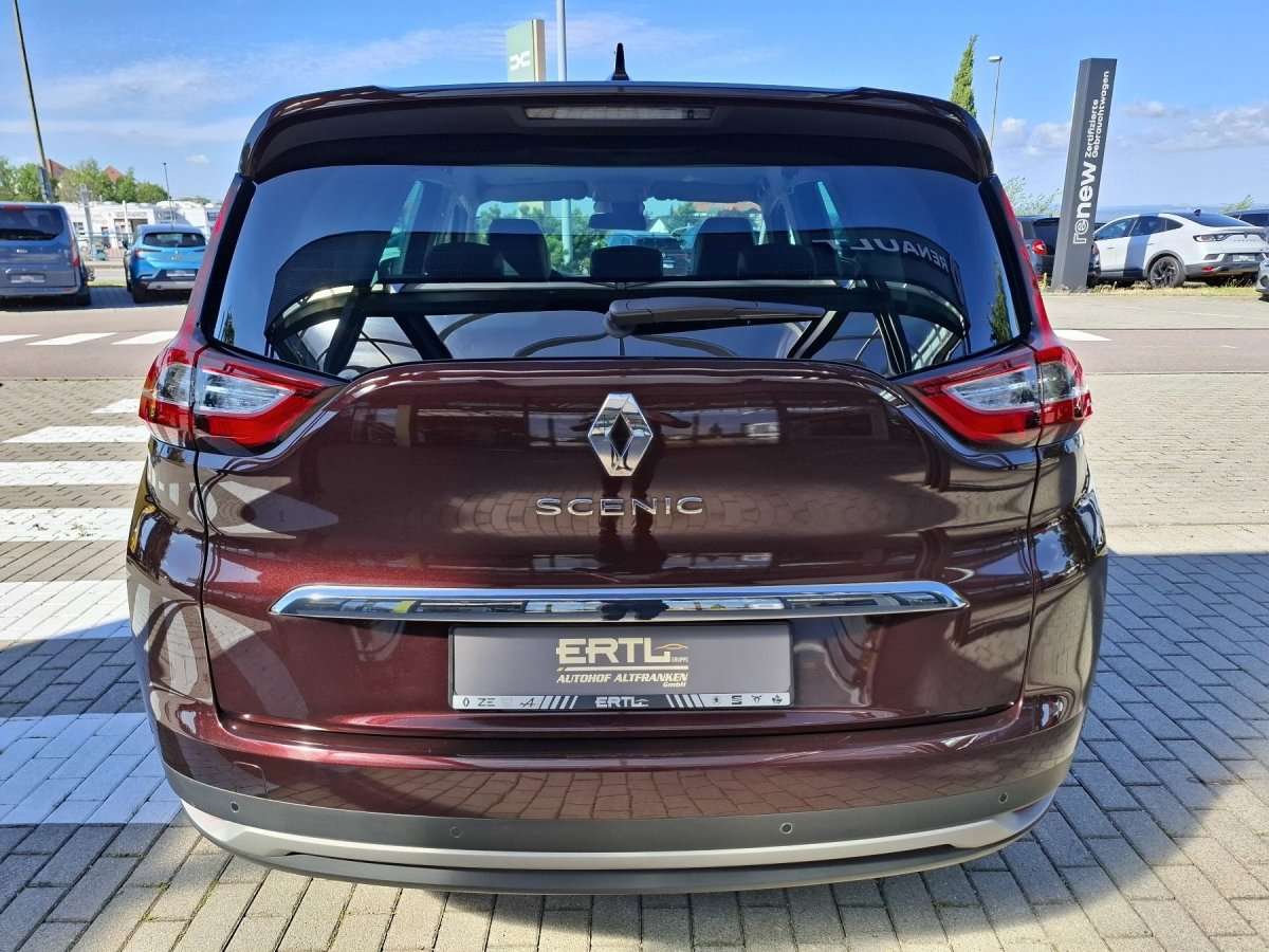 Fahrzeugbild eines Renault Grand Scénic