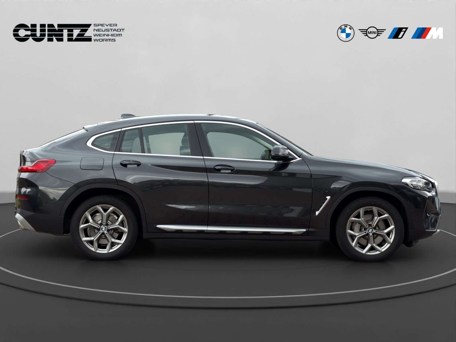 Fahrzeugbild eines BMW X4