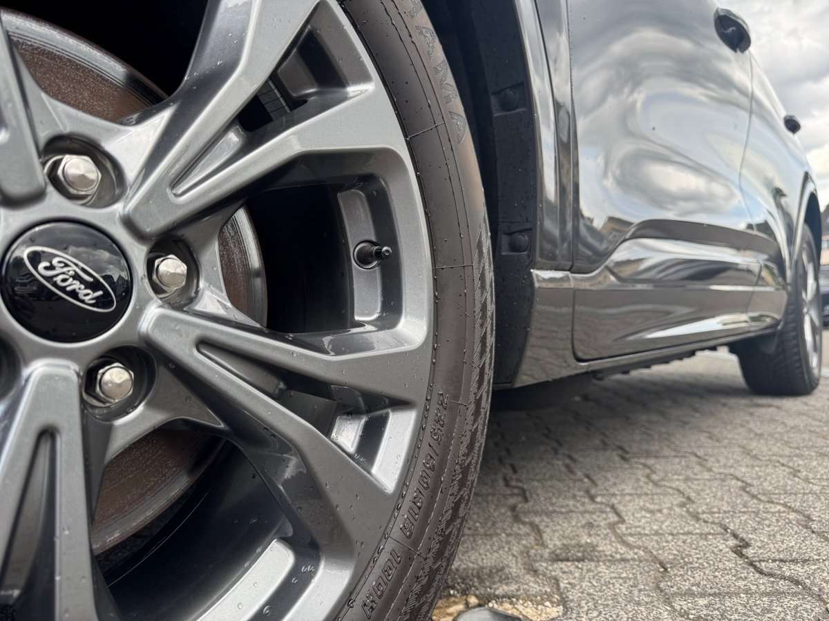 Fahrzeugbild eines Ford Kuga