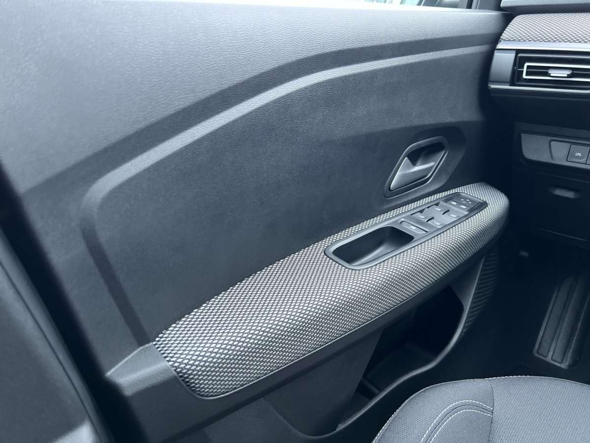 Fahrzeugbild eines Dacia Sandero