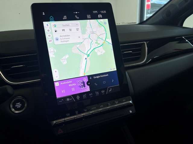 Fahrzeugbild eines Mitsubishi Grandis