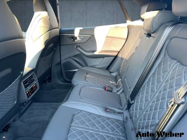 Fahrzeugbild eines Audi SQ8