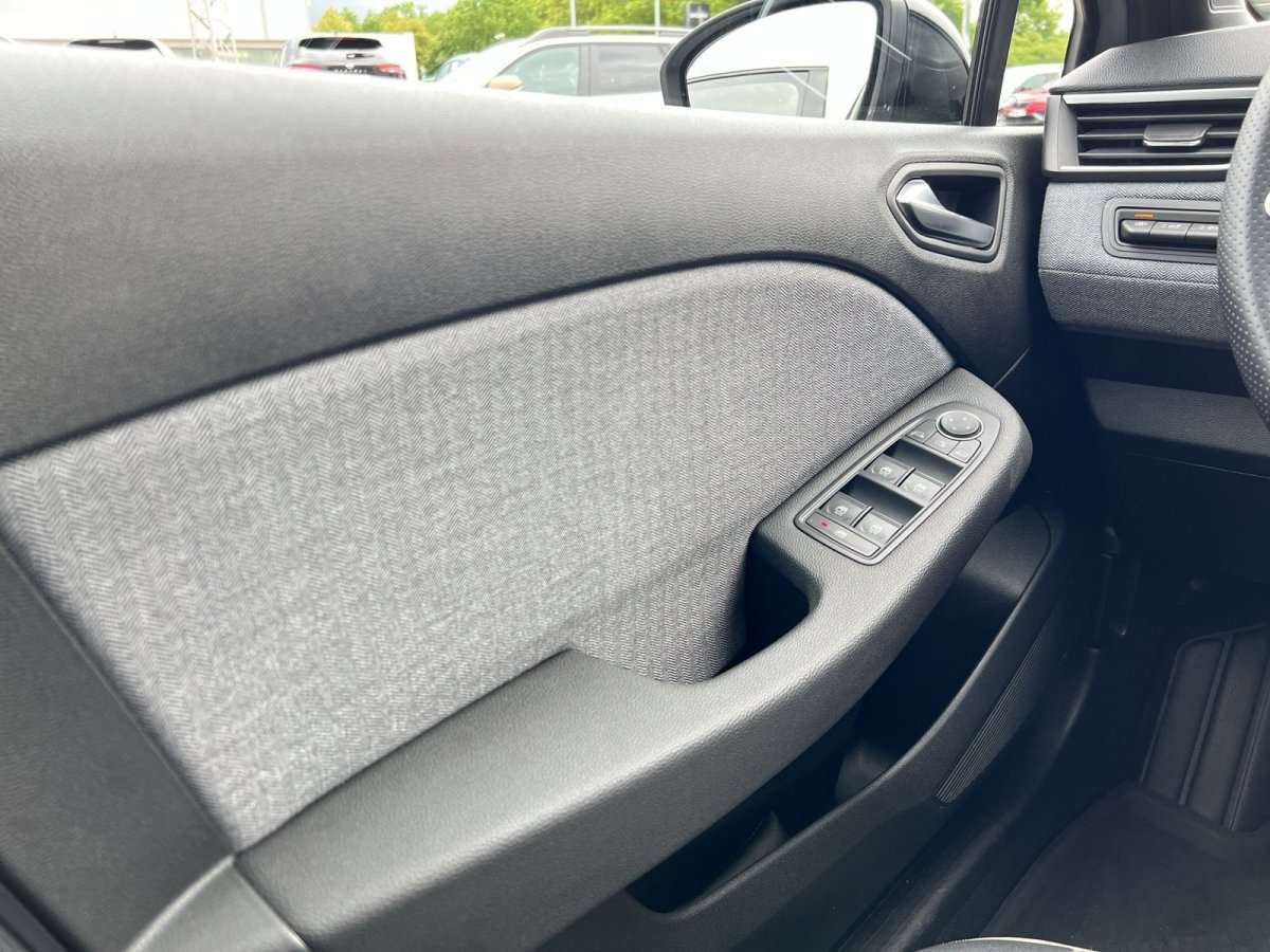 Fahrzeugbild eines Renault Clio