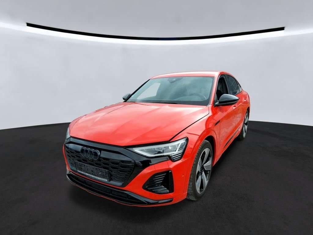 Fahrzeugbild eines Audi Q8