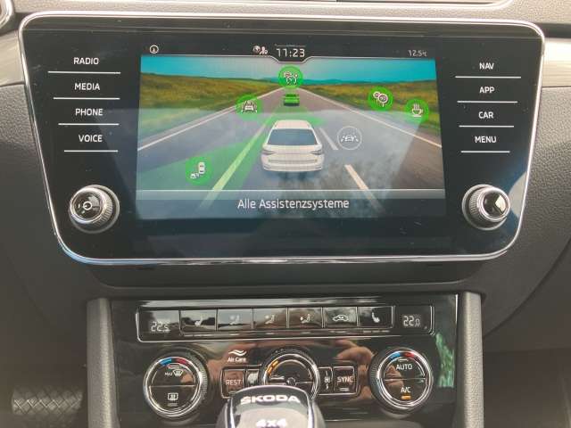 Fahrzeugbild eines Skoda Superb