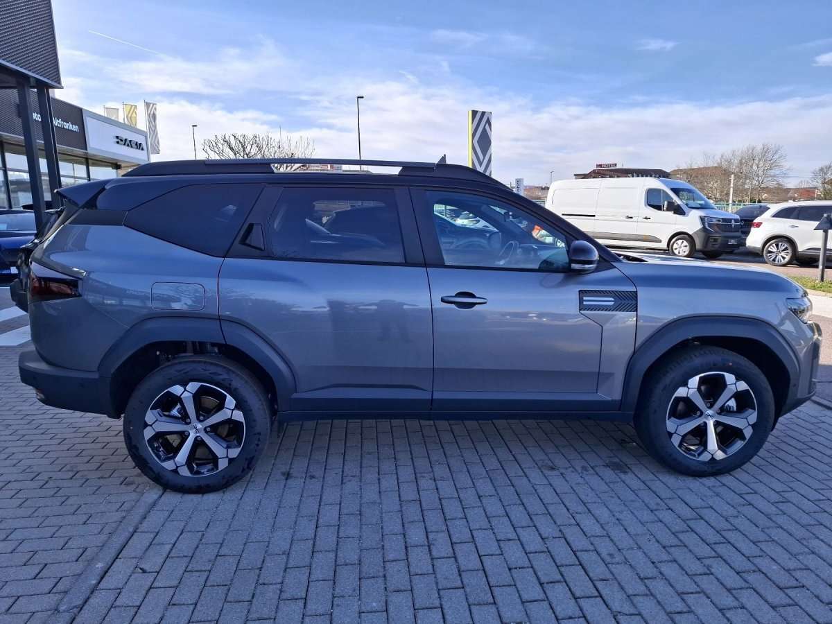 Fahrzeugbild eines Dacia Bigster