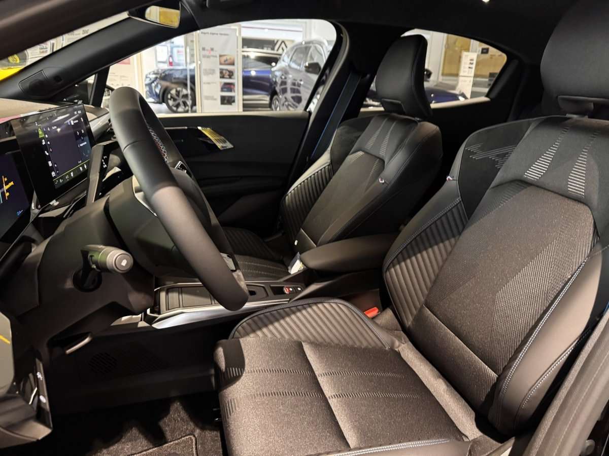 Fahrzeugbild eines Renault Clio