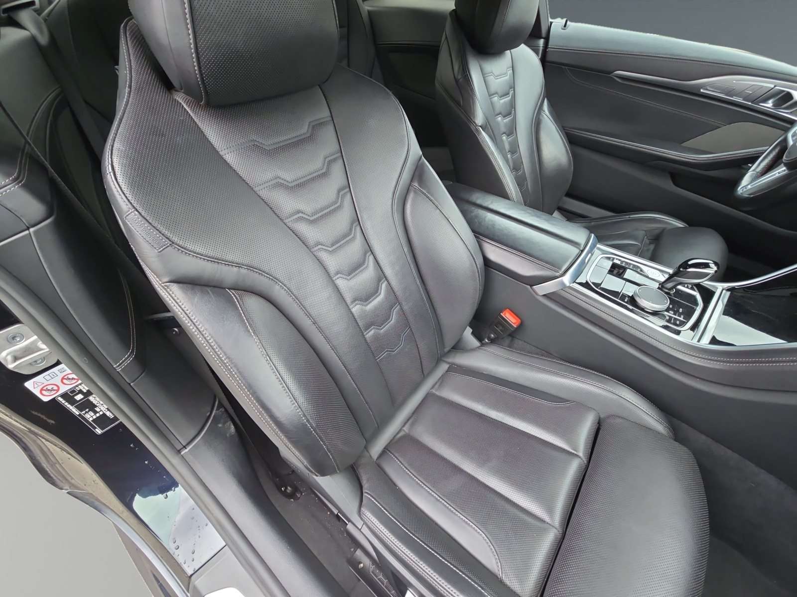 Fahrzeugbild eines BMW 8er-Reihe