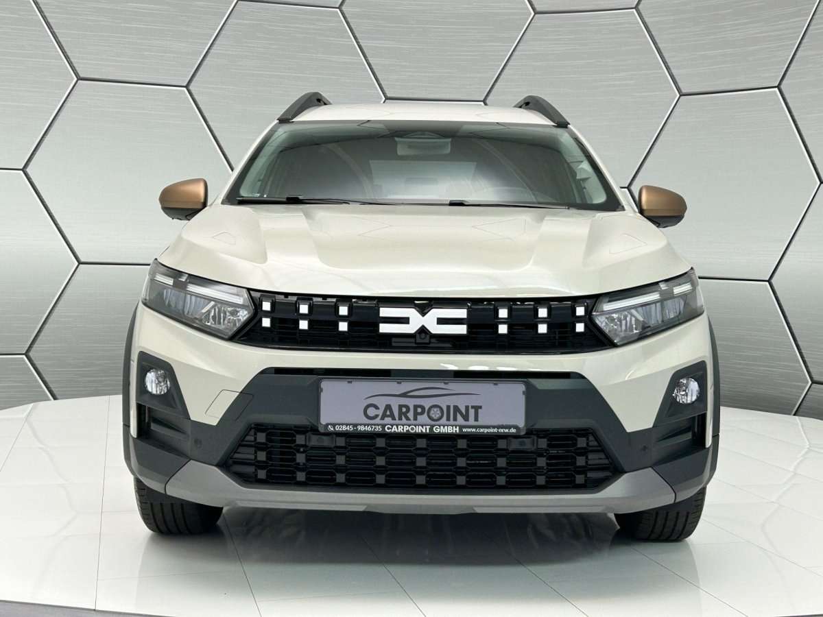 Fahrzeugbild eines Dacia Jogger