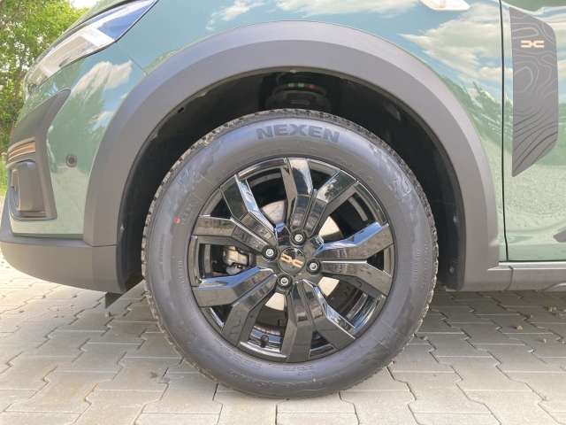 Fahrzeugbild eines Dacia Sandero